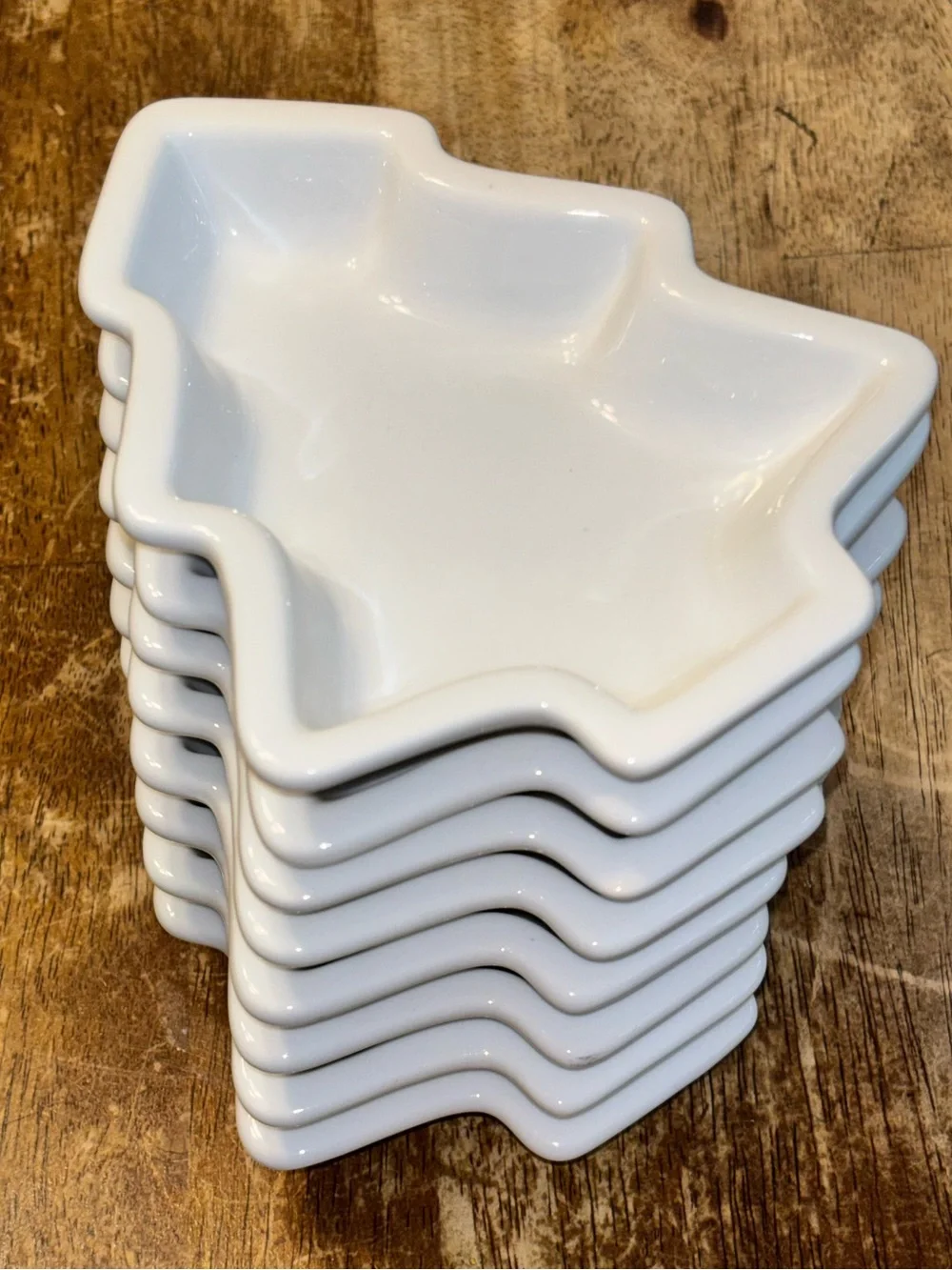Crate & Barrel White Christmas Tree Porcelain Appetizer Bowls Le Cordon Bleu
